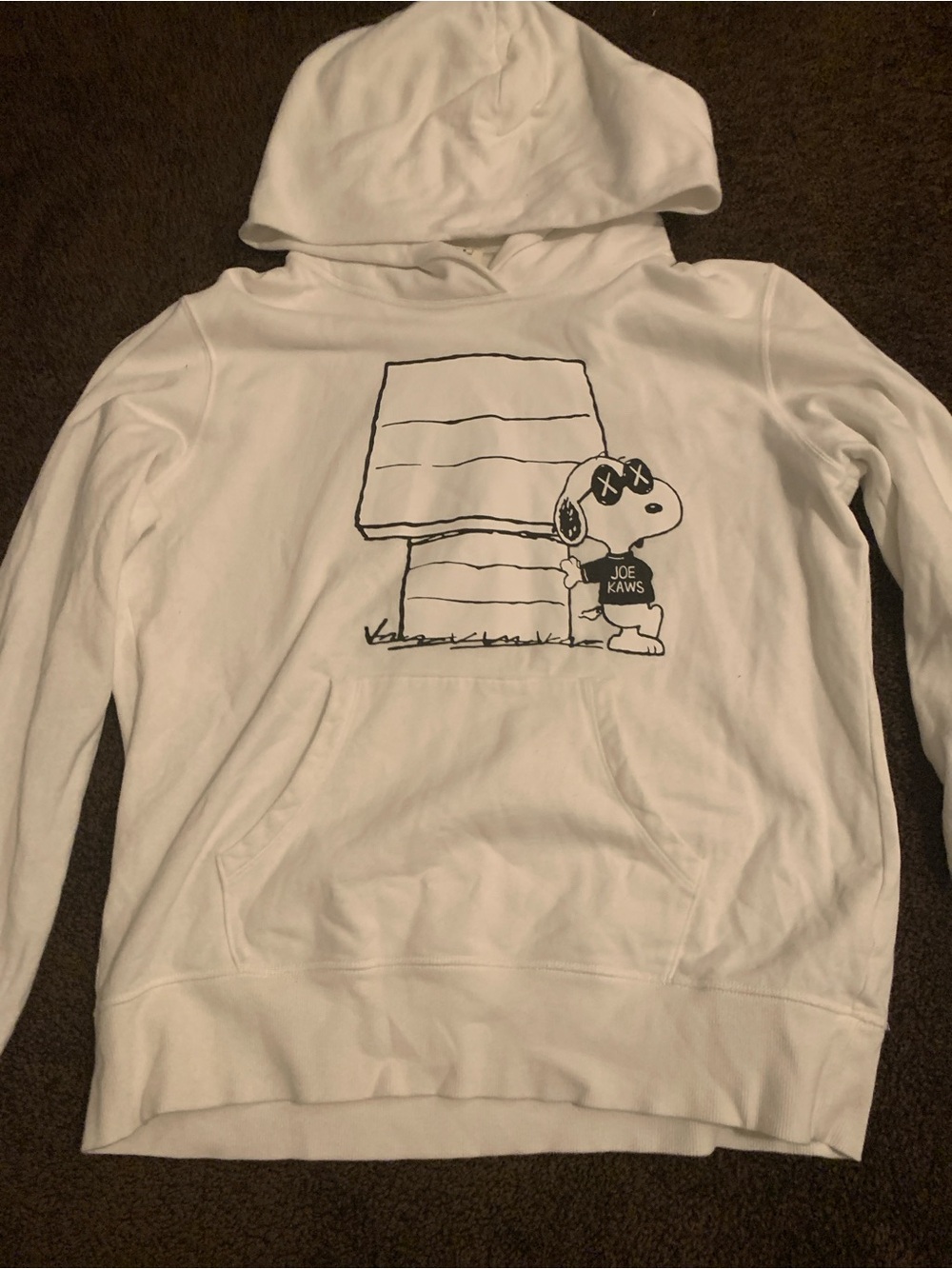 Uniqlo x KAWS White Snoopy Graphic Hoodie